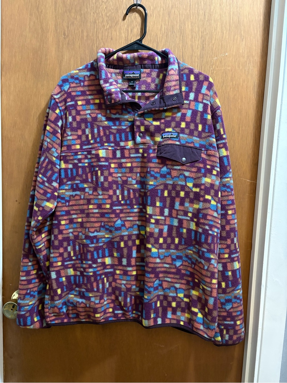 Patagonia Women's Lightweight Synchilla Snap-T Pullover - Picture 3 of 5